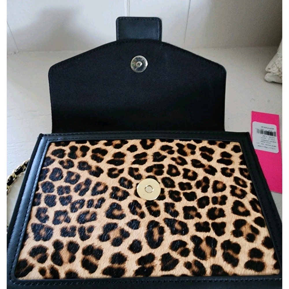 Lilly Pulitzer Handbag, NWT Dobson Crossbody Leopard/ Blk   with Gold Chain - Picture 8 of 16
